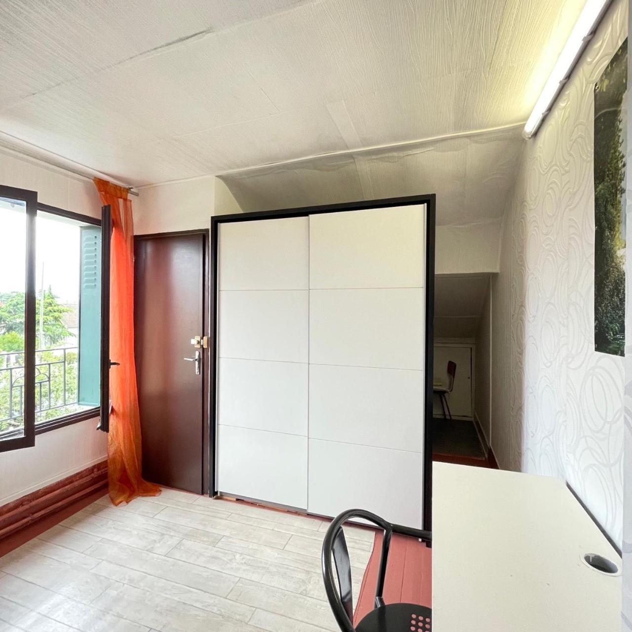 Galaxy Houses - Charmante Maison De Vacances Vitry-sur-Seine Εξωτερικό φωτογραφία